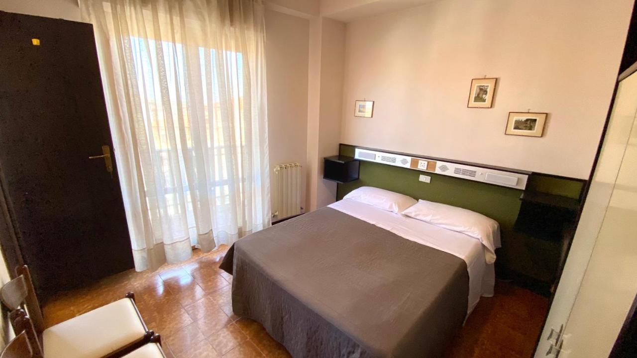 Umbria Green Central Rooms Castiglione del Lago Exterior foto