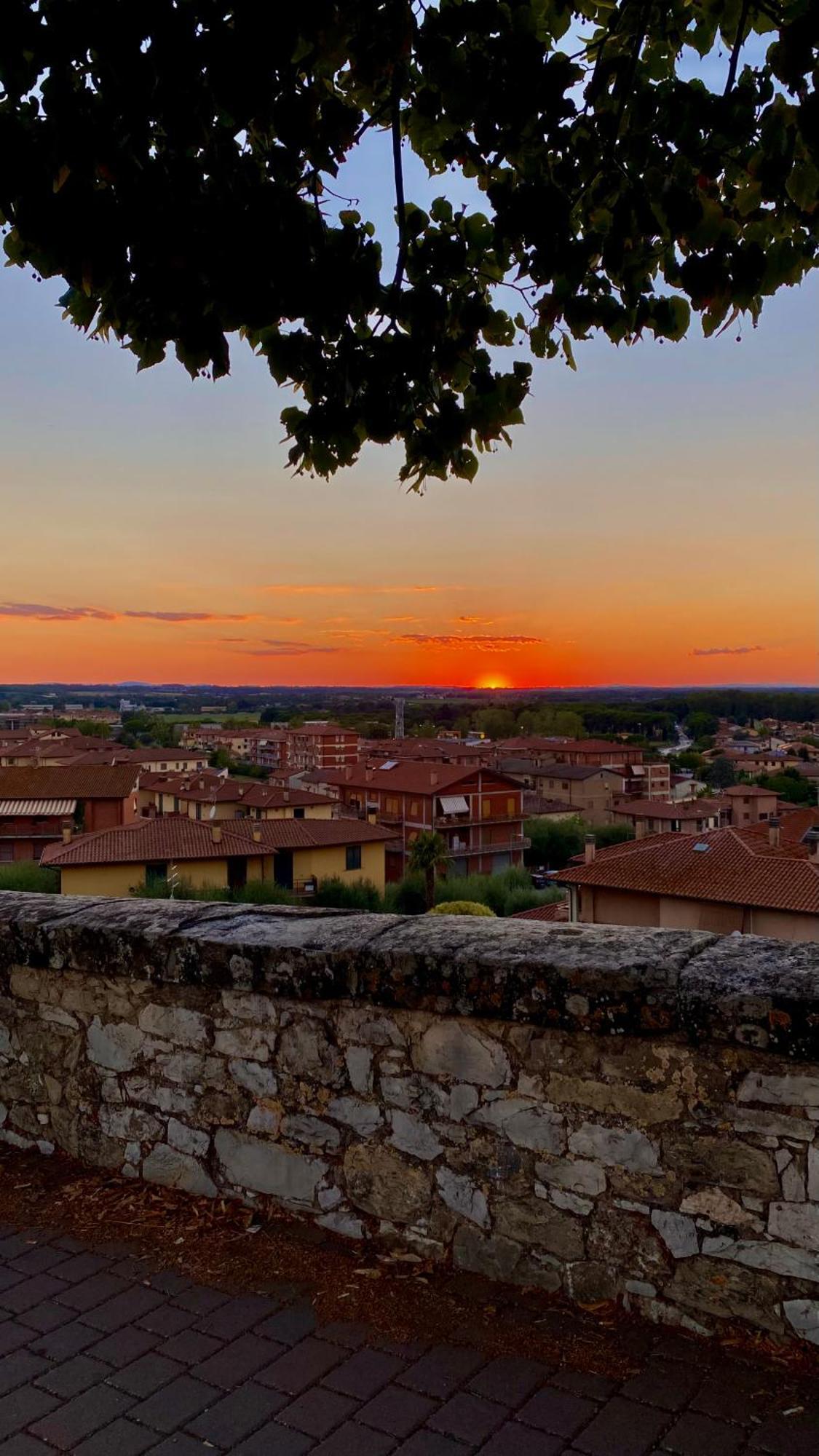 Umbria Green Central Rooms Castiglione del Lago Exterior foto